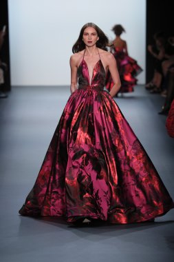 Michael Costello moda gösterisi sırasında New York Moda Haftası