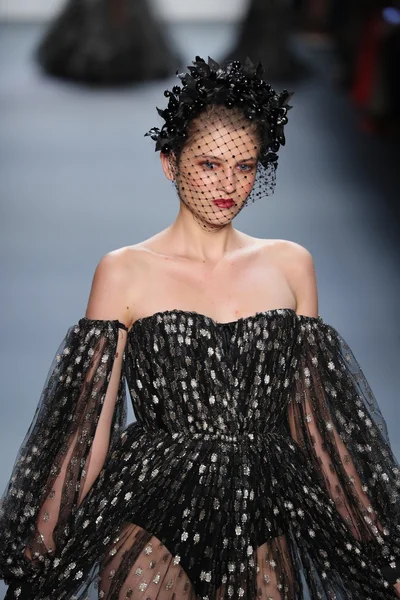 Moda Michael Costello durante la New York Fashion Week — Foto Stock