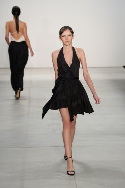 Lisa N. Hoang bahar 2017 New York Moda Haftası sırasında