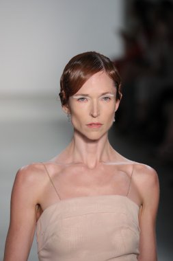 Lisa N. Hoang bahar 2017 New York Moda Haftası sırasında