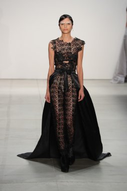 Lisa N. Hoang bahar 2017 New York Moda Haftası sırasında