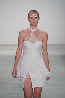 Lisa N. Hoang bahar 2017 New York Moda Haftası sırasında