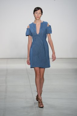 Lisa N. Hoang bahar 2017 New York Moda Haftası sırasında