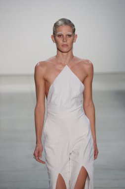 Lisa N. Hoang bahar 2017 New York Moda Haftası sırasında