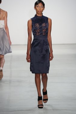 Lisa N. Hoang bahar 2017 New York Moda Haftası sırasında