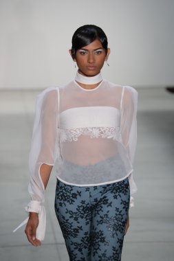 Lisa N. Hoang bahar 2017 New York Moda Haftası sırasında