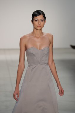 Lisa N. Hoang bahar 2017 New York Moda Haftası sırasında