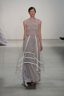 Lisa N. Hoang bahar 2017 New York Moda Haftası sırasında