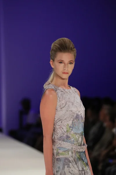 Malan Breton pokaz mody podczas New York Fashion Week — Zdjęcie stockowe