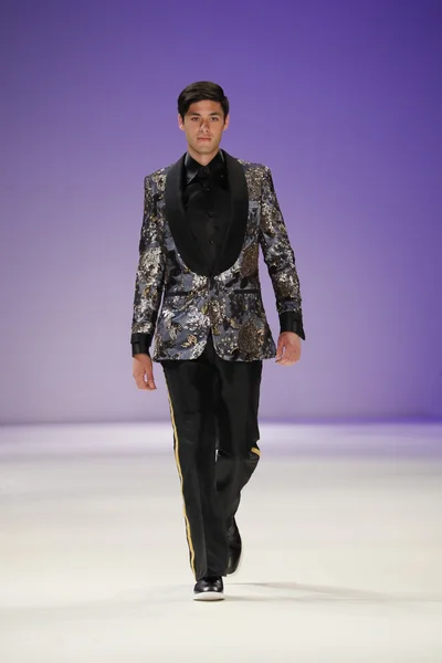 Malan Breton modevisning under New York Fashion Week — Stockfoto