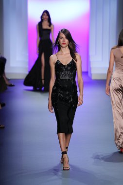 Cushnie Et Ochs moda gösterisi sırasında New York Moda Haftası