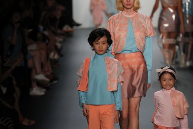 Vicky Zhang Parent çocuk koleksiyonu