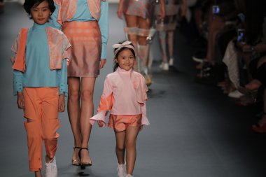 Vicky Zhang Parent çocuk koleksiyonu