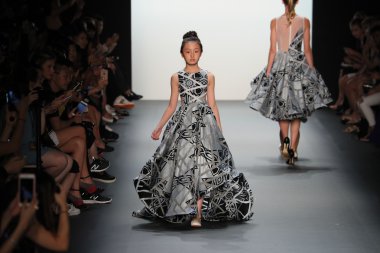 Vicky Zhang Parent çocuk koleksiyonu 