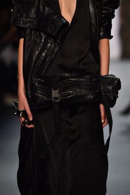  Nicholas K İlkbahar 2017 New York Moda Haftası defilesi