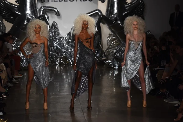 El desfile de moda Blonds durante MADE Fashion Week —  Fotos de Stock