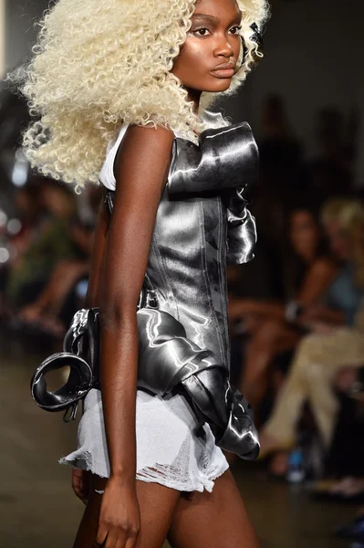 The Blonds fashion show during MADE Fashion Week — Stock Photo, Image