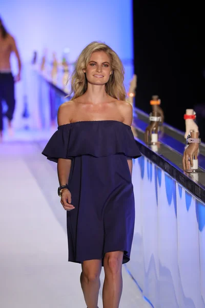 Kyboe! modeshow tijdens New York Fashion Week — Stockfoto