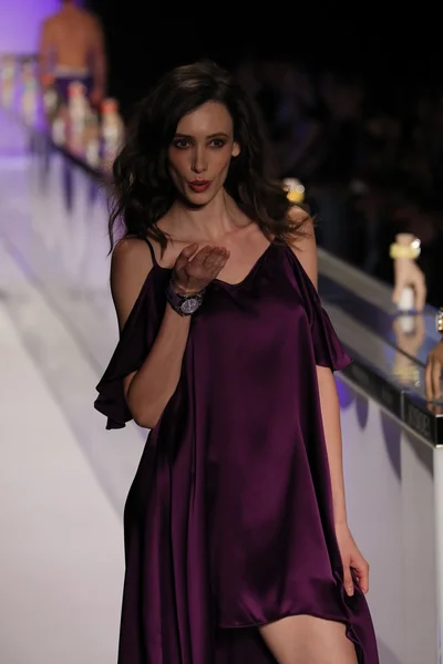 ¡KYBOE! desfile de moda durante la Semana de la Moda de Nueva York — Foto de Stock