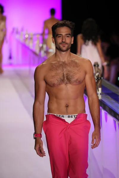 ¡KYBOE! desfile de moda durante la Semana de la Moda de Nueva York — Foto de Stock