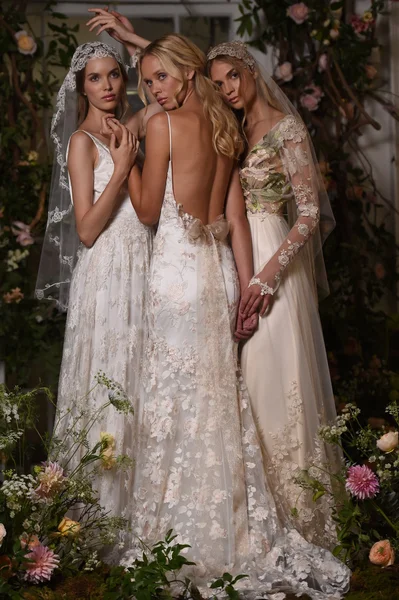 Claire Pettibone négy évszak gyűjtemény Showcase — Stock Fotó