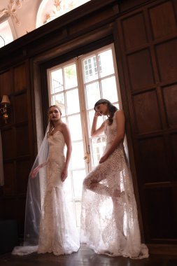 Claire Pettibone Four Seasons Koleksiyonu Vitrini 