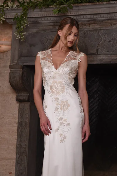 Claire Pettibone Catalogue Quatre Saisons Photo Shoot — Photo