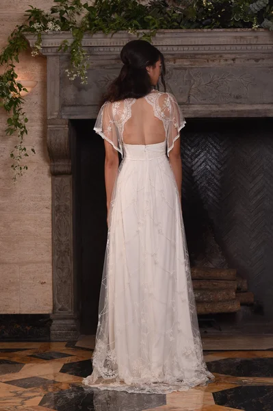 Claire Pettibone Catalogue Quatre Saisons Photo Shoot — Photo