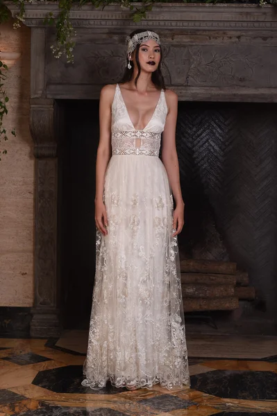 Claire Pettibone Four Seasons Catalog Photo Shoot — Stock Photo, Image