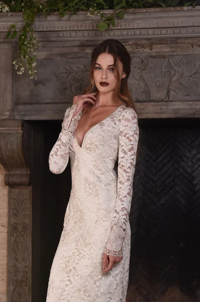 Claire Pettibone négy évszak katalógus fotózásra — Stock Fotó