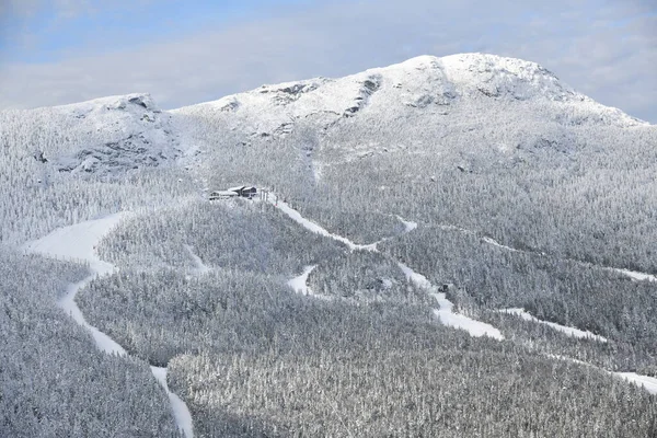 Stowe Ski Resort Vermont View Mansfield Mountain Slopes December Fresh — Stock Photo, Image