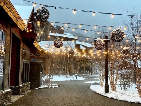 Empty Stowe Mountain Resort Spruce Peak Village Evening Time Early — Stock Photo, Image