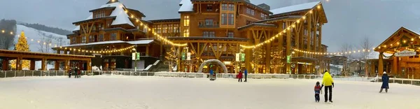 Panoramic Picture Ice Skating Rink Stowe Mountain Resort Spruce Peak — Stock Photo, Image