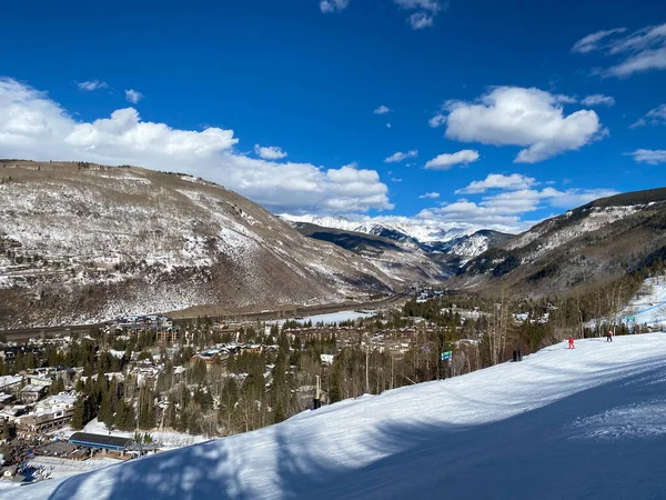 Panoramautsikt Över Vail Byn Från Den Övre Vinkeln Vintern Solig — Stockfoto