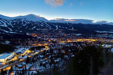 Breckenridge tatil köyüne bakın, gece vakti komutan.