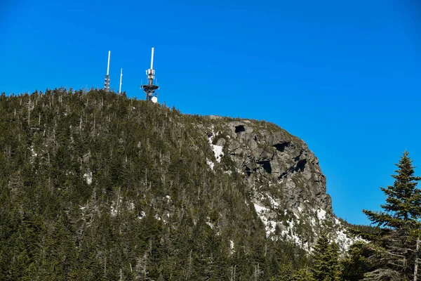 Visualizza Antenne Del Trasmettitore Vpr Stazioni Radio Cima Mansfield Vermont — Foto Stock