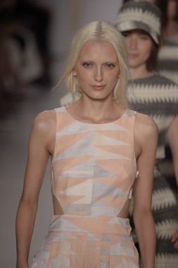 mara pist modelleri yürümek hoffman 2015 ilkbahar-yaz koleksiyonu