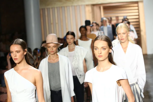 Models walk the runway finale at the Tibi fashion show — Stock Photo, Image