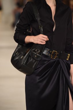 modeli pist yürür, ralph lauren defile