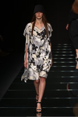 modeli pist yürür sırasında önizleme göster