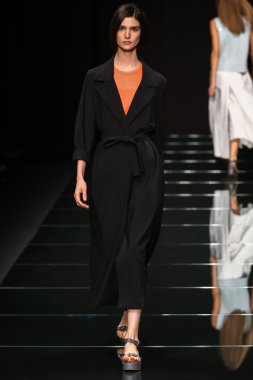 modeli pist yürür sırasında önizleme göster