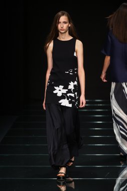 modeli pist yürür sırasında önizleme göster