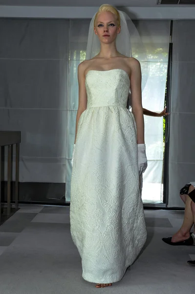 Justina McCaffrey Printemps 2015 Mariage collection spectacle — Photo