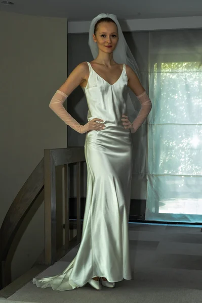 Justina McCaffrey Spring 2015 Bridal collection show — Stock Photo, Image