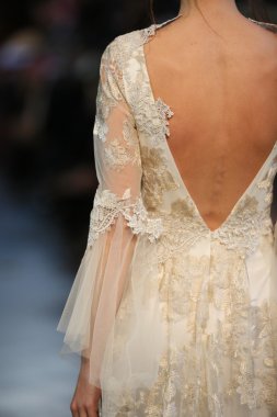 Claire Pettibone Güz 2015 Gelin Koleksiyonu gösteri