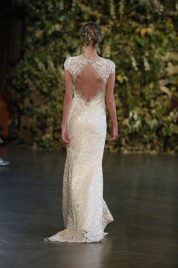 Claire Pettibone Güz 2015 Gelin Koleksiyonu gösteri