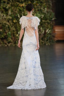 Claire Pettibone Güz 2015 Gelin Koleksiyonu gösteri