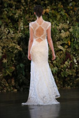 Claire Pettibone Güz 2015 Gelin Koleksiyonu gösteri