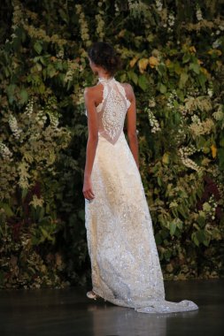 Claire Pettibone Güz 2015 Gelin Koleksiyonu gösteri