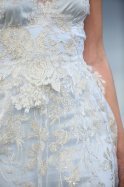 Claire Pettibone Güz 2015 Gelin Koleksiyonu gösteri
